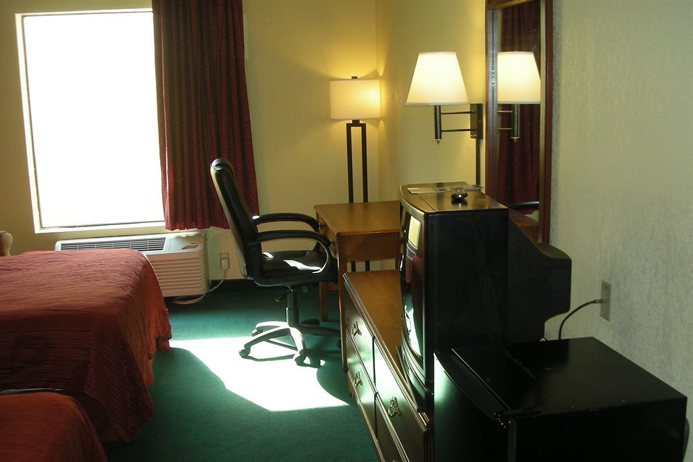 Red Roof Inn Морхед Экстерьер фото